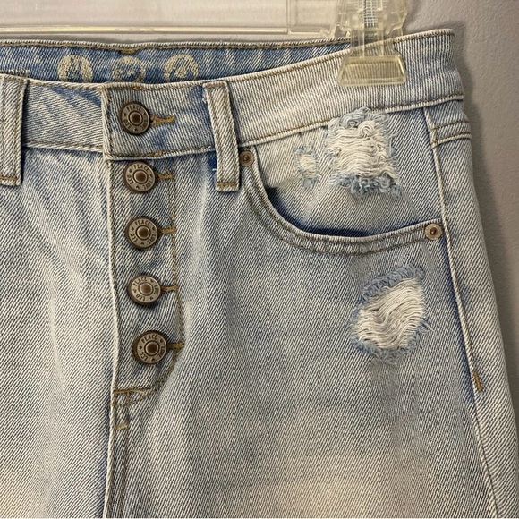 REWASH Vintage High Rise Waist Button Fly Distress Crop Light Wash Jeans 5/27 - Picture 3 of 9